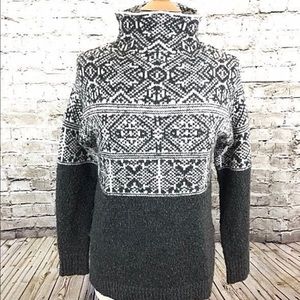 Morona Turtleneck Sweater